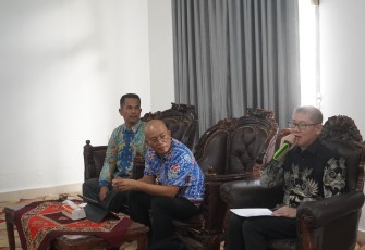 Bupati Gusnan Terima Kunjungan Direktur PT Singgasana Unagi Indonesia Toshihiro Nakamura
