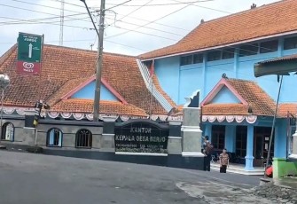 Kantor Kepala Desa Berjo, Kecamatan Ngargoyoso, Kabupaten Karanganyar.