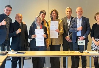 MenKopUKM Teten Masduki dalam kunjungan kerjanya di Belanda, Selasa (23/1).