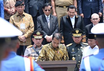 Panglima TNI saat Dampingi Presiden RI Resmikan Graha Utama Akademi Militer Magelang