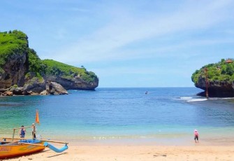 Pantai Gesing Gunungkidul