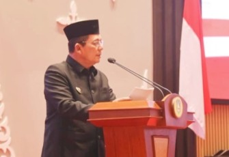 Gubernur Kepri Ansar Ahmad