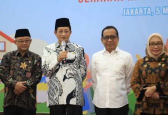 Menag Nasaruddin Umar memberikan sambutan pada Deklarasi Gerakan Ramadan Ramah Anak di Jakarta, Rabu (5/3)