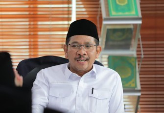 Dirjen Bimas Islam Abu Rokhmad