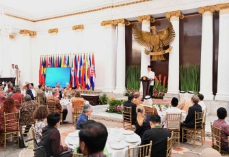 Menlu Sugiono memberikan sambutan dalam Pejambon Ifhtar di Jakarta, Kamis (13/3)