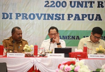 Menteri Dalam Negeri (Mendagri) Muhammad Tito Karnavian menegaskan dukungannya terhadap rencana pembangunan 2.200 unit rumah di Provinsi Papua Pegunungan