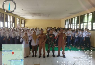 Pesan Babinsa Koramil 0801/09 Sudimoro Dalam Penyuluhan Pembinaan Kesehatan Reproduksi Remaja