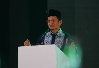 Menag RI, Nasaruddin Umar saat memberi sambutan pada Malam Anugerah Pendidikan yang diselenggarakan Nahdlatul Ulama (NU) di Jakarta, Rabu (22/1/2025).