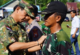 Bupati Kaur saat Buka TMMD Ke-124 Kodim 0408/BS
