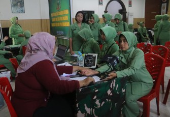 Persit Kodim 0803/Madiun Gelar Pemeriksaan Kesehatan dan HPV DNA
