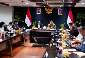 Rapat Koordinasi yang diadakan pada Selasa (14/01/2025) di Kantor Kementerian Koordinator Bidang Infrastruktur dan Pembangunan Kewilayahan