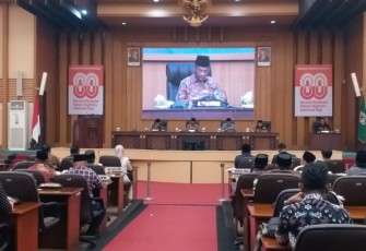 Bupati Malang Tanggapi Pandangan Umum Fraksi-fraksi Terhadap 3 Ranperda