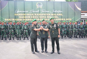 Danrem 083/Bdj Kolonel Inf Kohir foto bersama usai sertijab, Senin (29/9)