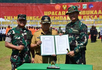 Danrem 083/Bdj Kolonel Inf Kohir pembukaan TMMD ke 126 Kodim 0818/Malang-Batu, Rabu (8/10) 