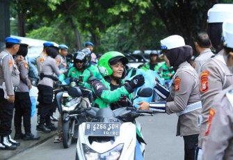 Jum'at peduli Polda Metro Jaya