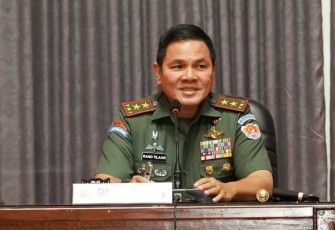 Gubernur Akmil Mayjen TNI Rano Tilaar saat membuka Program Pelatihan Wawasan Kebangsaan dan Bela Negara bagi Asisten Manager Pertamina Tahun 2025.