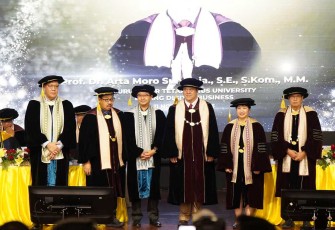 Guru Besar BINUS UNIVERSITY Gagas‘Coffee 5.0’ Integrasi AI, Blockchain, dan Live-Streaming
