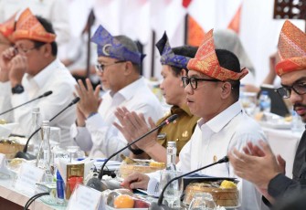 Mendes PDT Yandri Susanto