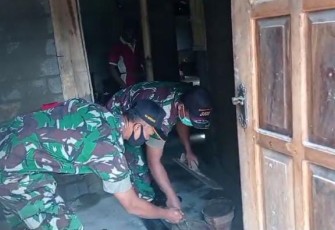 Rehab rumah warga desa binaan