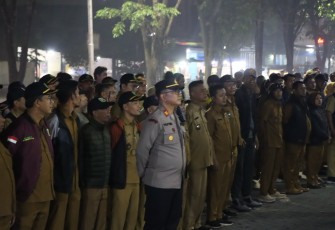 Plt Wakapolrestabes Medan Pimpin Apel dan Patroli Satgas Anti Tawuran di Wilkum Polsek Sunggal.