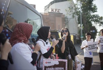 IYCTC saat mengkampanyekan rokok perburuk kondisi perempuan 