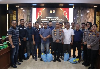 Kapolri Buka Puasa Bersama Media.