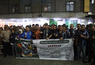 Kpolrestabes Medan Bersama Walikota Medan Pimpin Apel  dan Patroli Satgas Anti Tawuran.