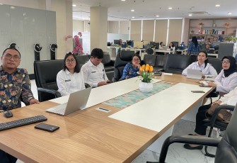 Kakanwil Kementerian HAM Sumut Flora Nainggolan Beserta Kepala Bagian Lakukan Kerjasama Dengan Biru Hukum Setdaprovsu