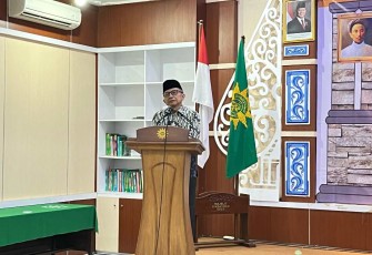 Ketua PP Muhammadiyah Drs H A Dahlan Rais 