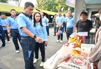 Lanud Soewondo Medan Galar Bazaar Murah Dalam Rangka Memperingati HUT ke-79 TNI AU