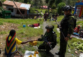 Borong hasil pertanian warga 