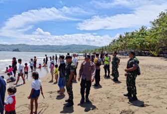 Pengamanan wisata liburan lebaran di wilayah desa binaan 
