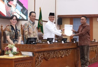 Fraksi-Fraksi DPRD Kota Batam Setujui Lanjutkan Pembahasan Ranperda Perubahan APBD 2025