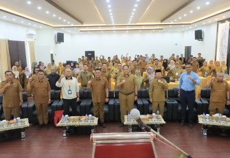 Sebanyak 50 admin Media Sosial (Medsos) resmi milik Pemerintah Kabupaten Bintan mengikuti Pelatihan yang digelar Dinas Komunikasi dan Informatika Kabupaten Bintan, Selasa (29/07) di Ballroom Awandari Resort, Toapaya