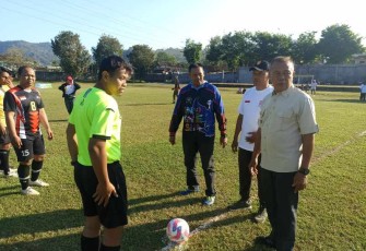 Kick off turnamen mini soccer di wilayah desa binaan 