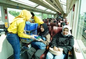 Kai Wisata Kembalikan Rangkaian Perjalanan Kereta Priority, Parahyangan dan Pangandaran Menggunakan Kereta Panoramic 