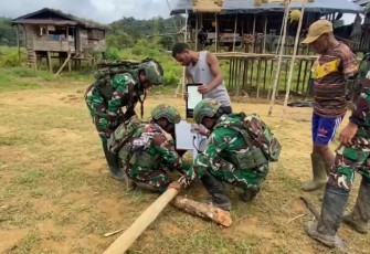 Pos Denom Terangi Malam Warga