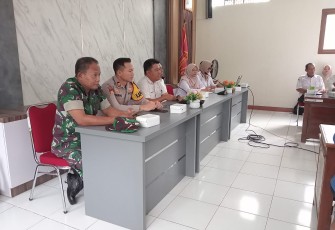Danramil 0801/02 Kebonagung Letda Cpl Indra Masruhin 