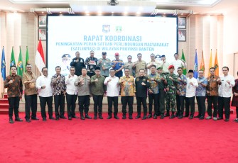 Direktur Jenderal (Dirjen) Otonomi Daerah (Otda) Kementerian Dalam Negeri (Kemendagri) Akmal Malik menegaskan peran Satuan Perlindungan Masyarakat (Satlinmas) melalui Sistem Keamanan Lingkungan (Siskamling) sangat strategis dalam menjaga kondusivitas daerah