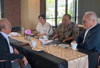 Tiga guru besar bertemu secara hangat dan penuh makna pada Kamis( 23/09/2025)
