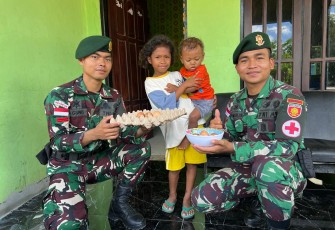 Telur rebus Satgas Yonarmed 12 Kostrad 