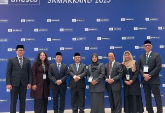 Tokoh Dibalik Layar atas Pantun yang Bergema di Sidang Umum UNESCO 2025