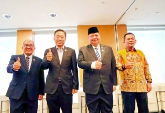 Gubernur Ansar Paparkan Keunggulan dan Kemudahan Berinvestasi di FTZ BBK pada Forum Investasi di Singapura