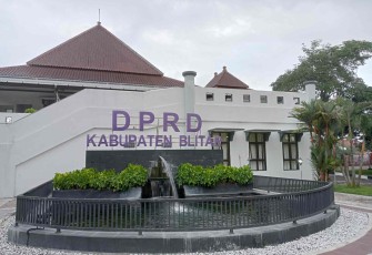 DPRD Kabupaten Blitar, Senin 8 September 2025. (Foto : Klikwarta.com)
