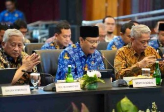 Mensos Saifullah Yusuf 