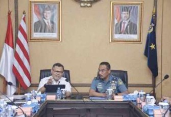 Kadislitbangal Laksma TNI Mulyatna bersama Ketua Tim BRIN Dr Dudu Hidayat di Pondok Labu, Jakarta, Rabu (4/6)