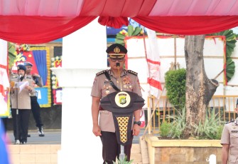 Irwasda Polda Metro Jaya Kombes Pol Sri Satyatama saat Pimpin Upacara Peringatan Hari Juang Polri 2025