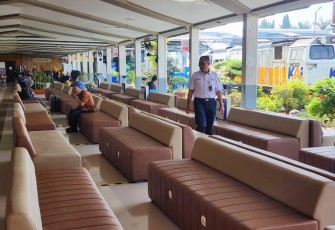 KAI Daop 2 Bandung Tingkatkan Pelayanan dengan Hadirkan Sofa di Ruang Tunggu