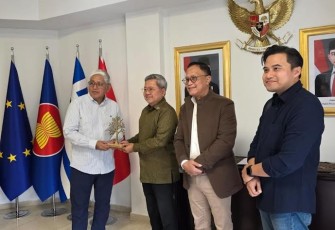 KAI Wisata Dukung Keberhasilan KAI Raih Prestasi Global di Contact Center World 2025 dan Jajaki Potensi Pasar Pariwisata di Yunani