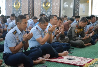 Lanud Sultan Hasanuddin Gelar Doa Bersama